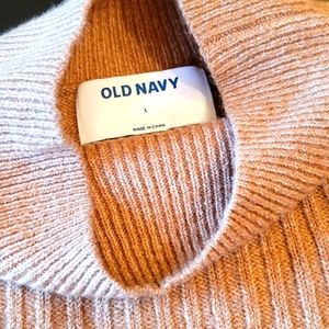 Old Navy tan/camel Large sweater